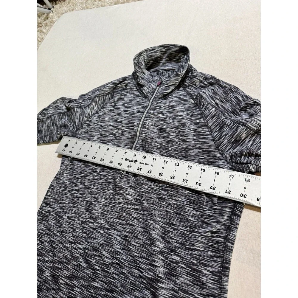 Athleta Top Womens Medium Grey Purple 1/4 Zip Long Sleeve Running Yoga Casual - Picture 7 of 10